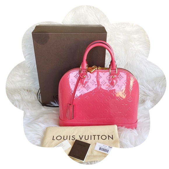Louis Vuitton Handbags - ✨💗Louis Vuitton💗✨ Vernis Alma PM Rose Litchi MINT CONDITION